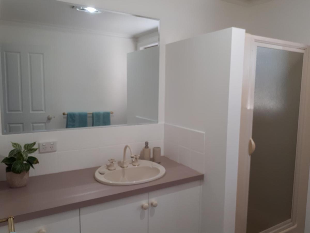 Roshnier Apartment Warrnambool Buitenkant foto